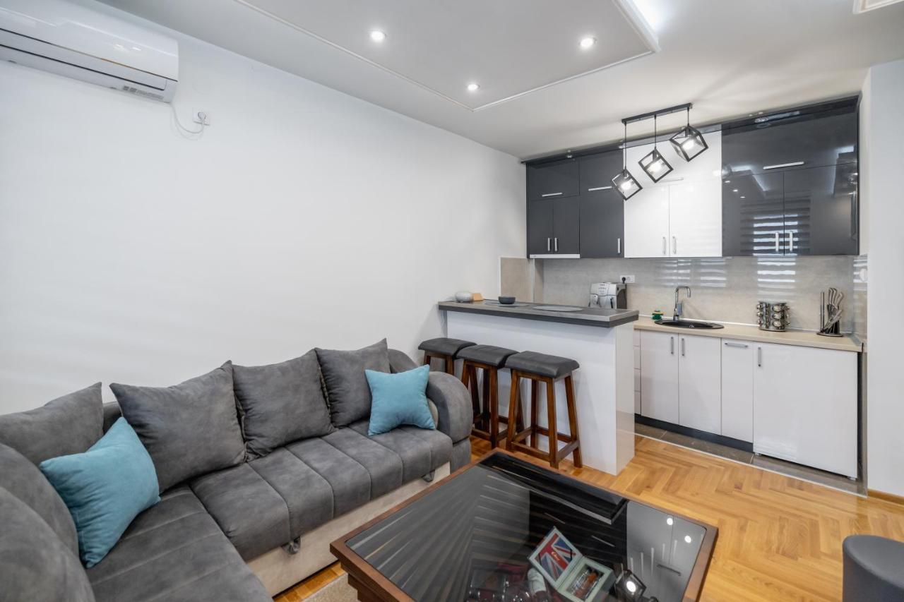 Bella Apartment Новий Сад Екстер'єр фото